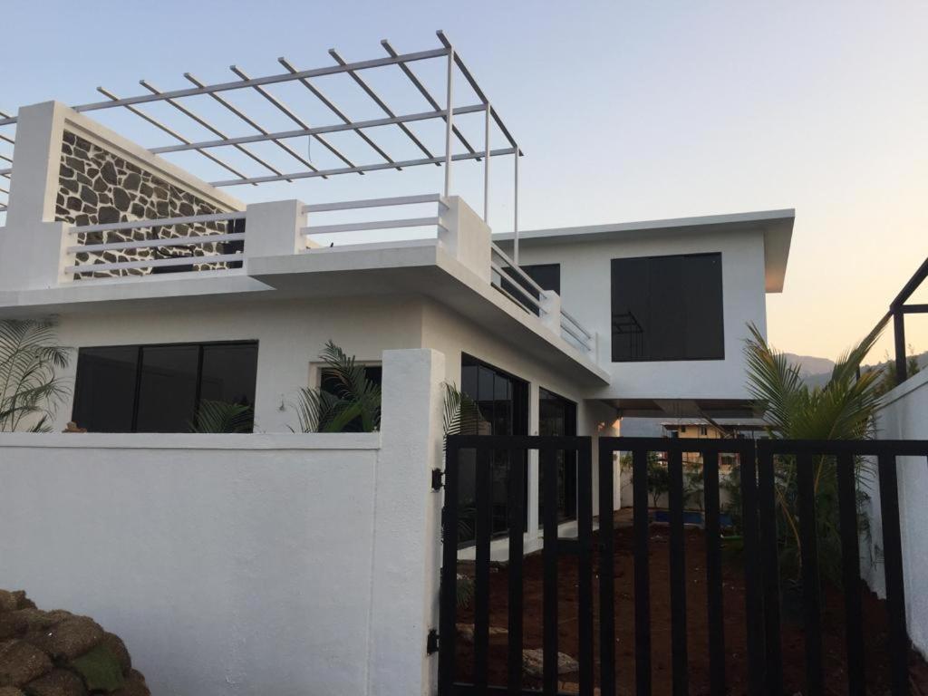 Platinum Villa 3Bhk Lonavala Eksteriør bilde